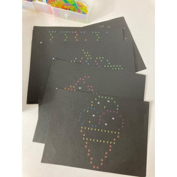 Hasbro Lite Brite Board 16 Patterns &‎ Lights - Picture 8 of 8